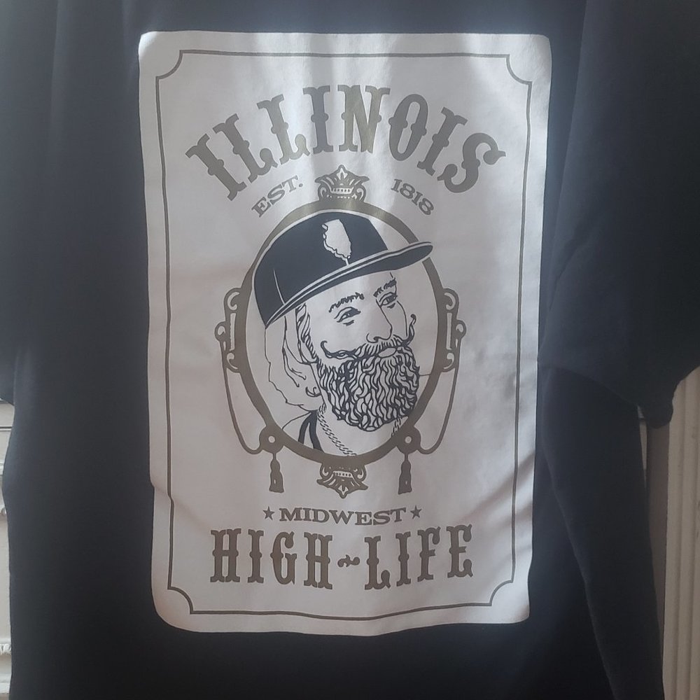 Men's t shirt